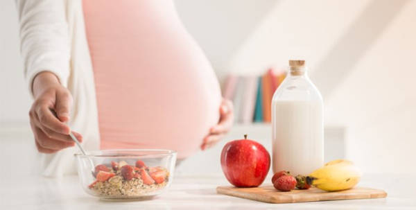 رژیم غذایی و تغذیه بارداری: چه چیزی بخوریم، چه چیزی نخوریم