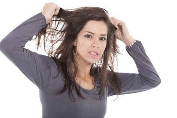 علل و درمان موی چرب به روش خانگی