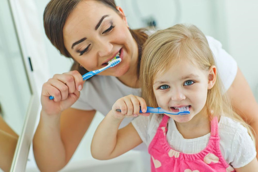 درمان آبسه دندان و لثه؛ انواع، علائم و دلایل